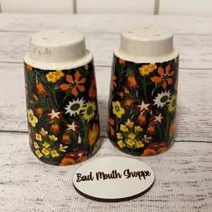 Vintage Salt Pepper Shaker Set Floral Black Napcoware Japan